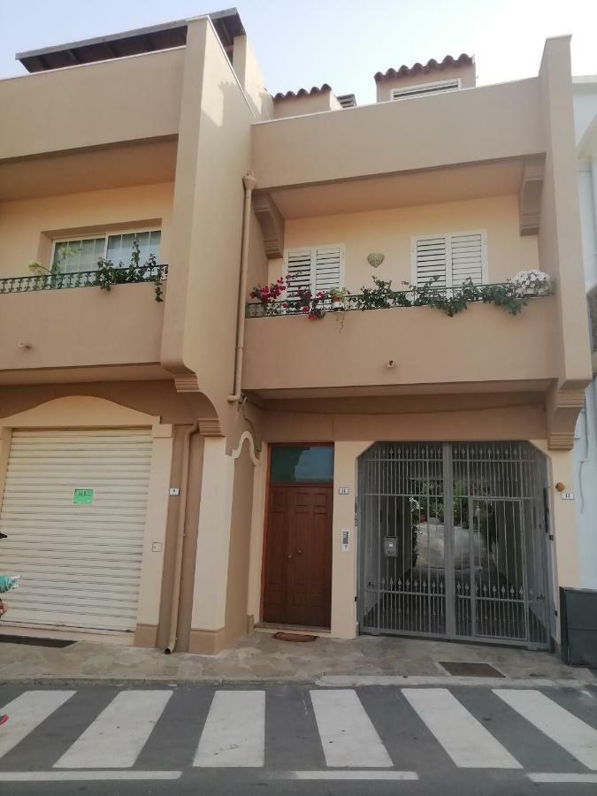 Appartamenti & Rooms Maria Villasimius Exterior foto